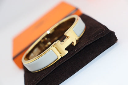 ¡®Moco¡¯H LIGHT BLUE BRACELET