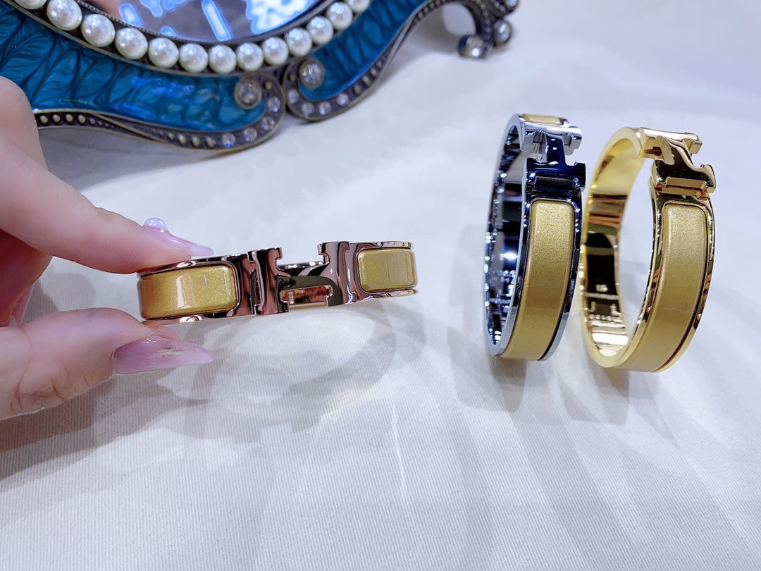 ¡®Star¡¯H CHAMPAGNE BRACELET