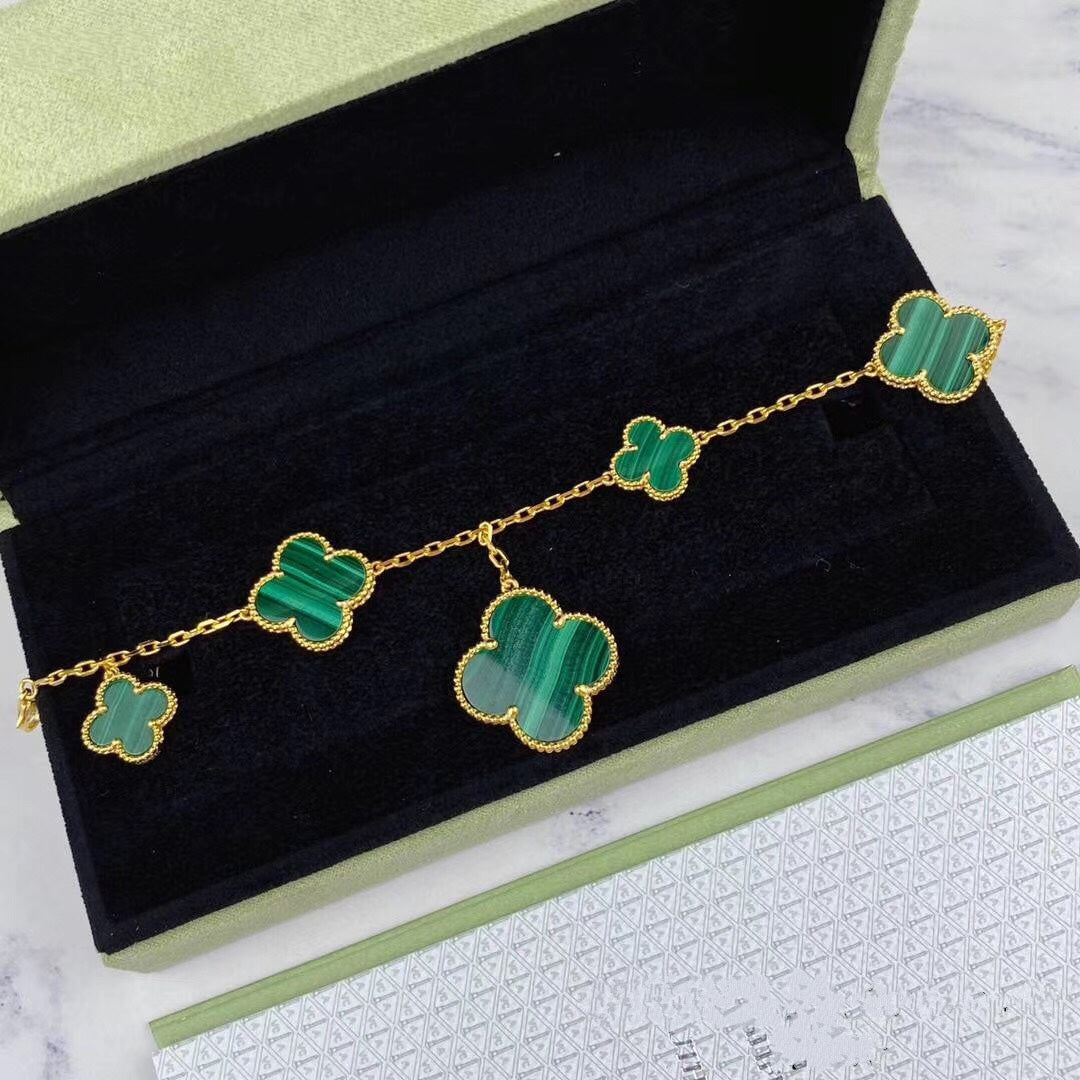 ¡®Star¡¯MAGIC CLOVER MALACHITE GOLD BRACELET 5 MOTIFS