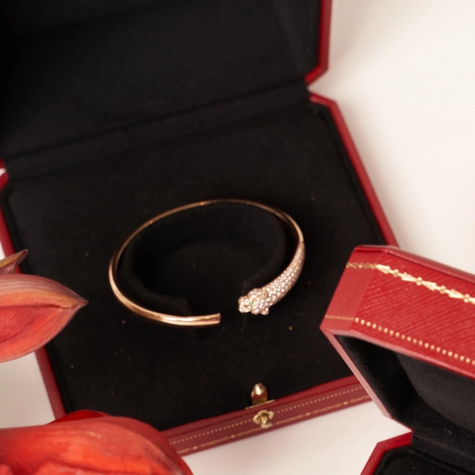 ¡®Moco¡¯PANTHERE ROSE GOLD DIAMOND OPEN BRACELET