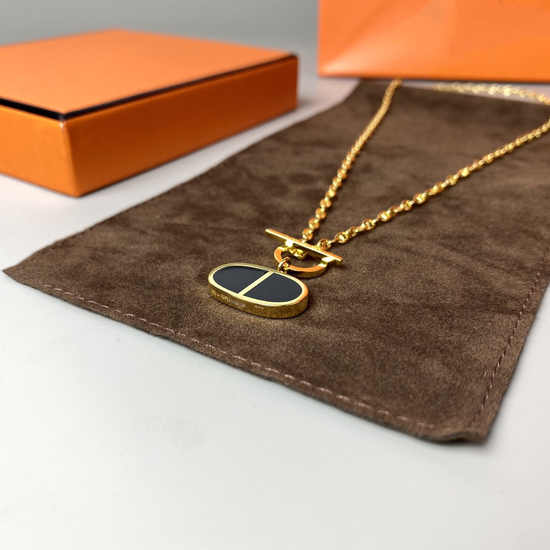¡®Star¡¯CHAINE VERSO BLACK CERAMIC NECKLACE