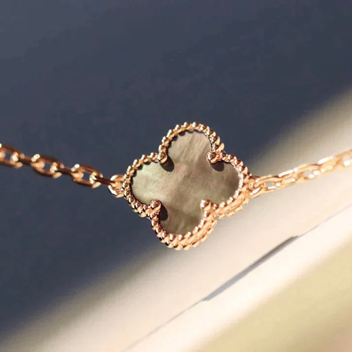 ¡®Moco¡¯CLOVER 20 MOTIFS DARK MOP DIAMOND  NECKLACE