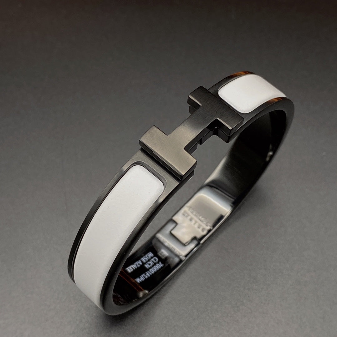 ¡®Star¡¯H BRACELET 12MM BLACK WHITE CERAMIC