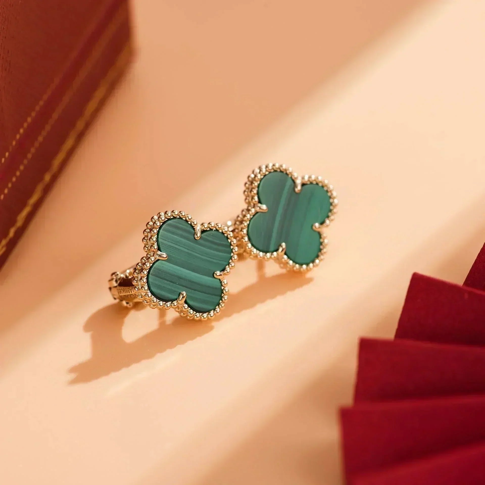 ¡®Star¡¯CLOVER MEDIUM 1 MOTIFS MALACHITE  EARRINGS