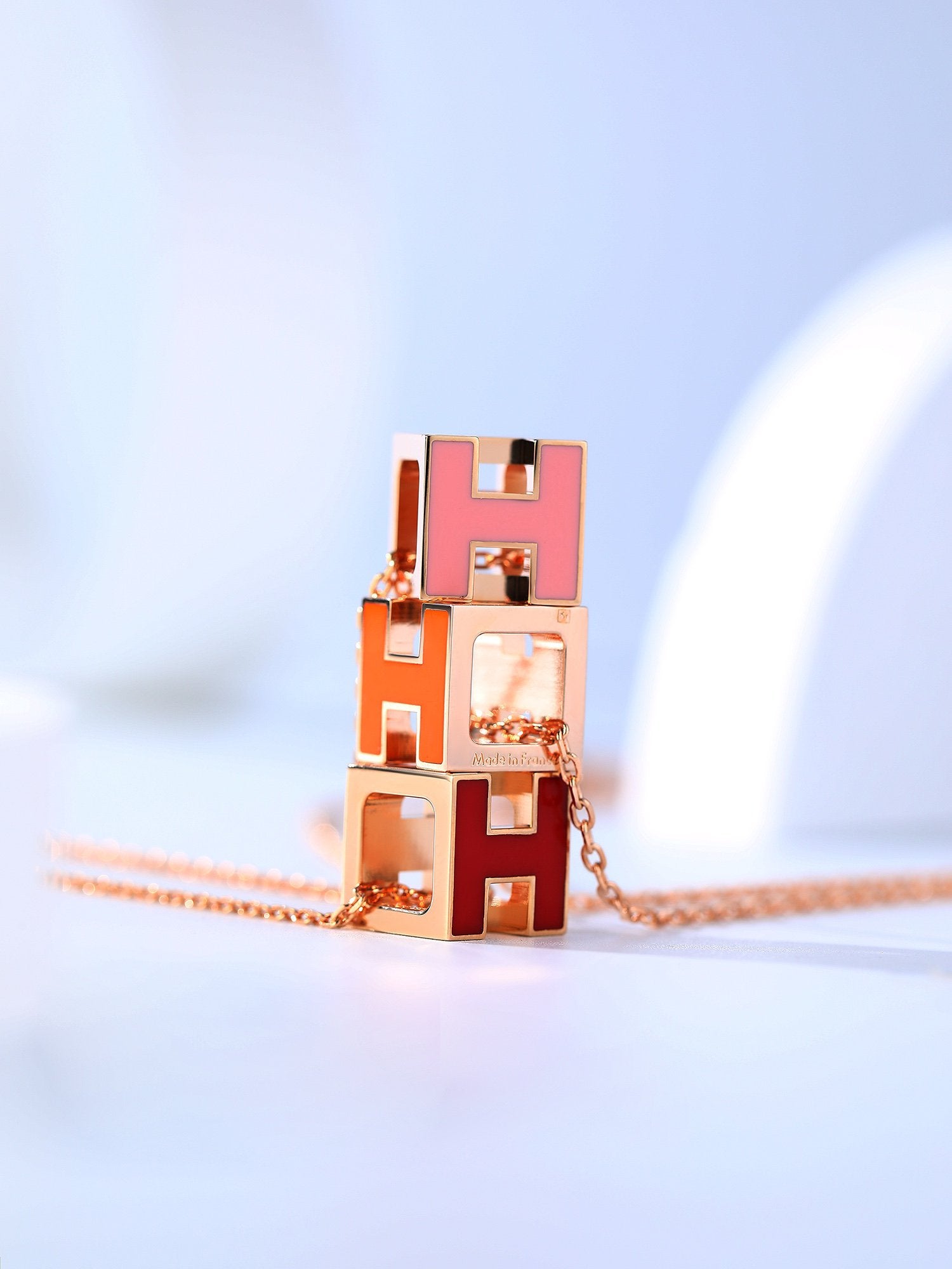 ¡®Star¡¯H CAGE PINK GOLD NECKLACE