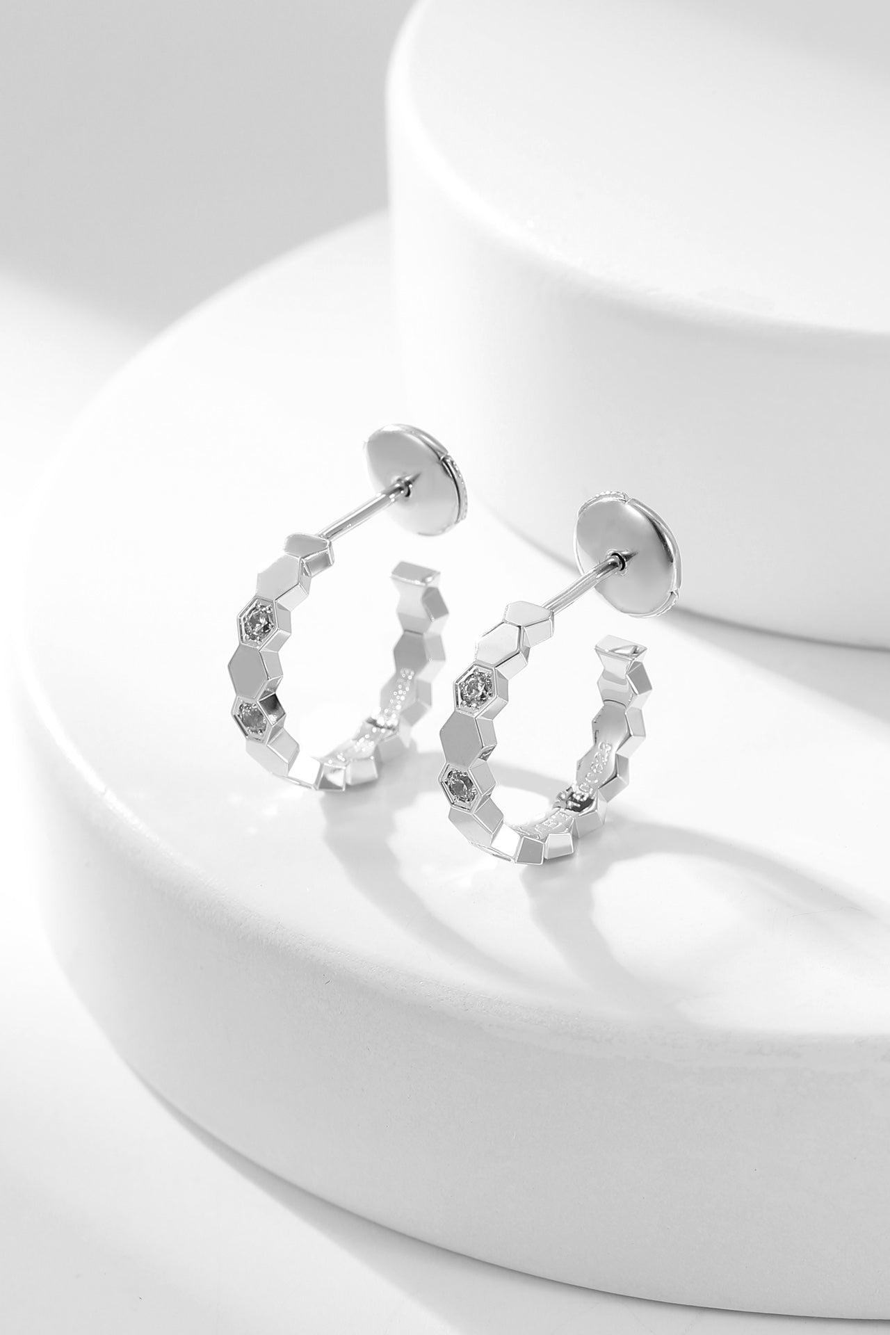 ¡®Star¡¯BEE LOVE DIAMOND HOOP EARRINGS