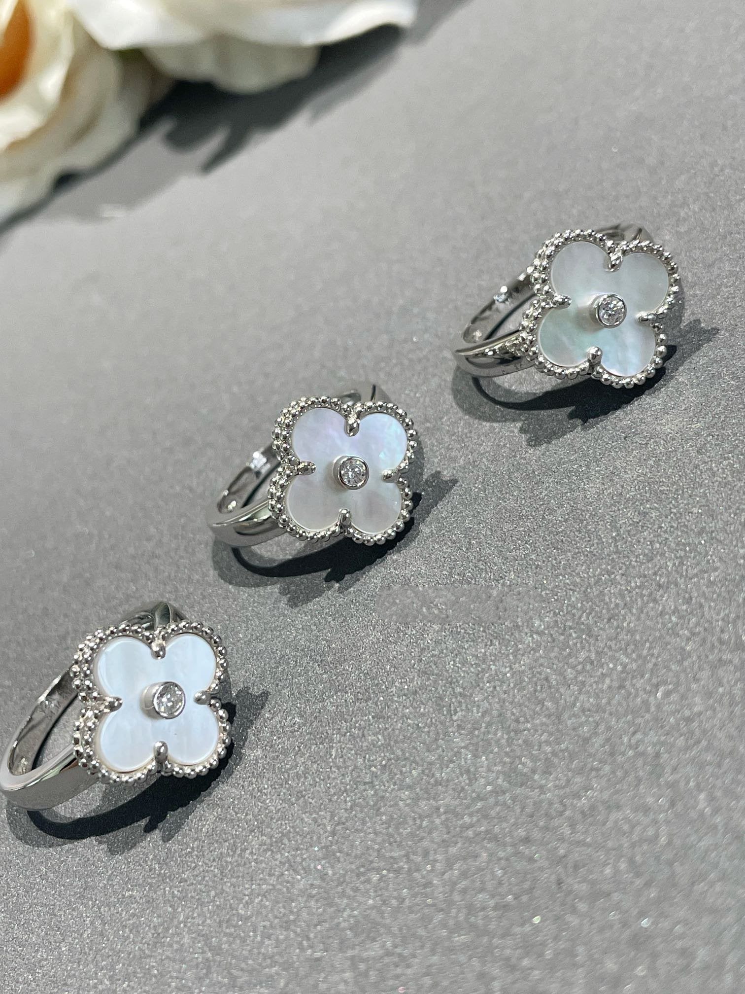 ¡®Star¡¯CLOVER SILVER MOP DIAMOND RING
