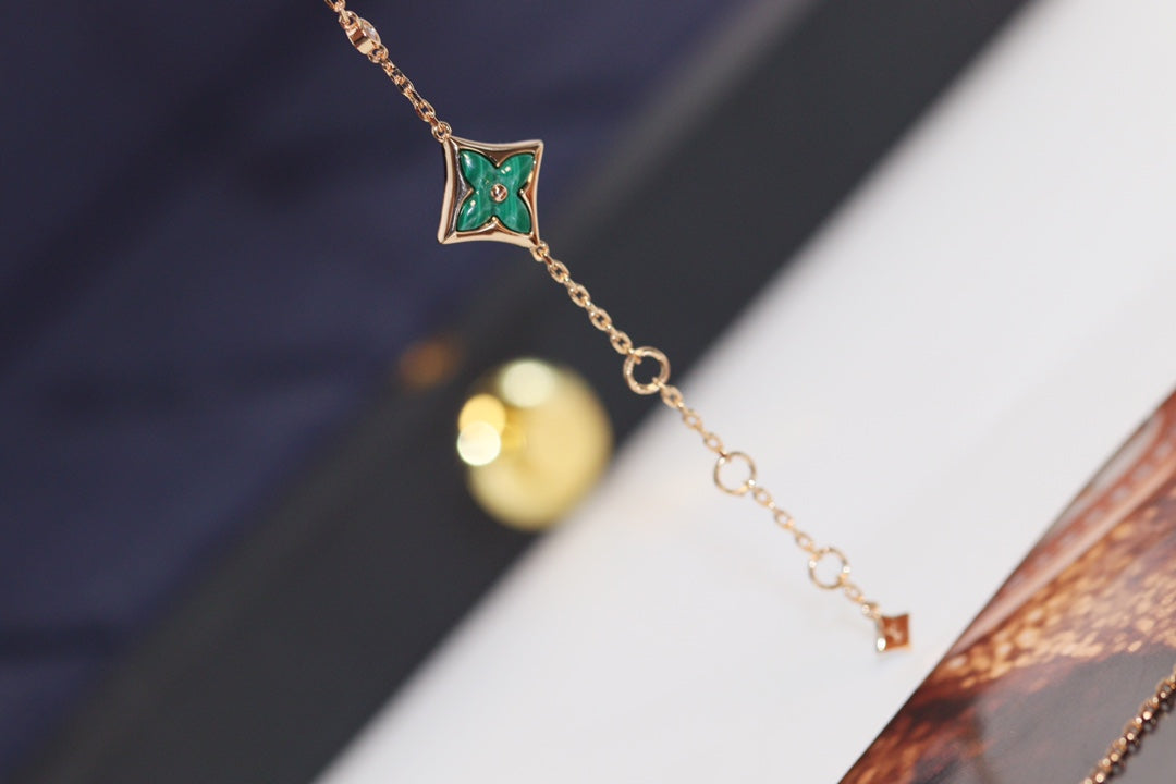 ¡®Star¡¯STAR AND SUN 4 MOTIF PINK GOLD MALACHITE BRACELET