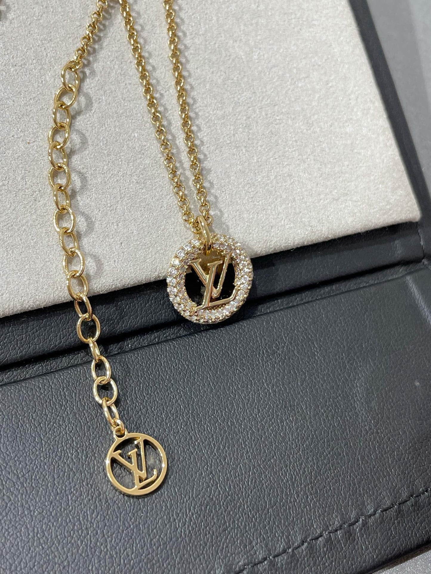 ¡®Moco¡¯BY NIGHT DIAMOND PAVED NECKLACE