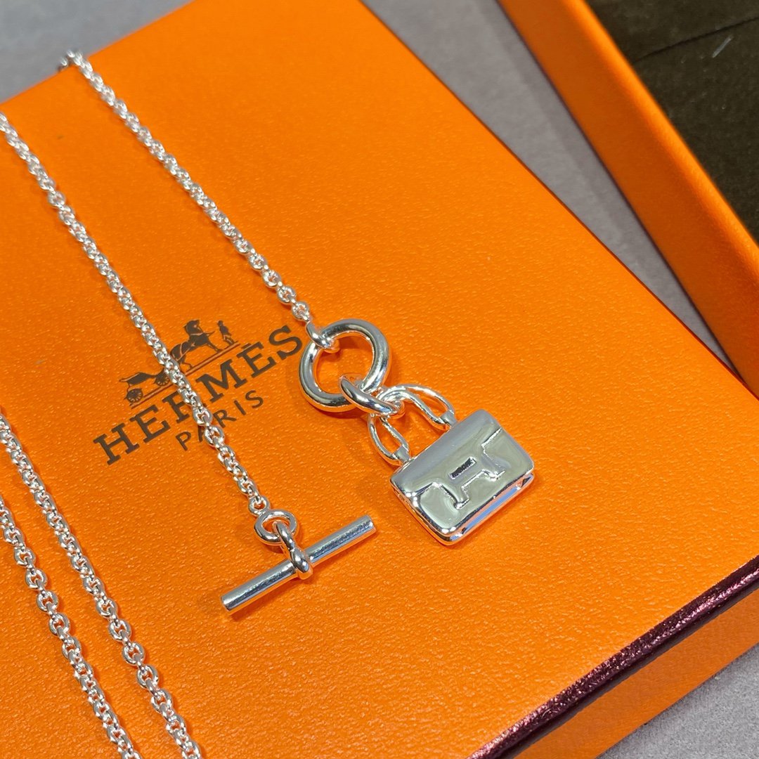 ¡®Moco¡¯CONSTANCE PEDANT SILVER NECKLACE