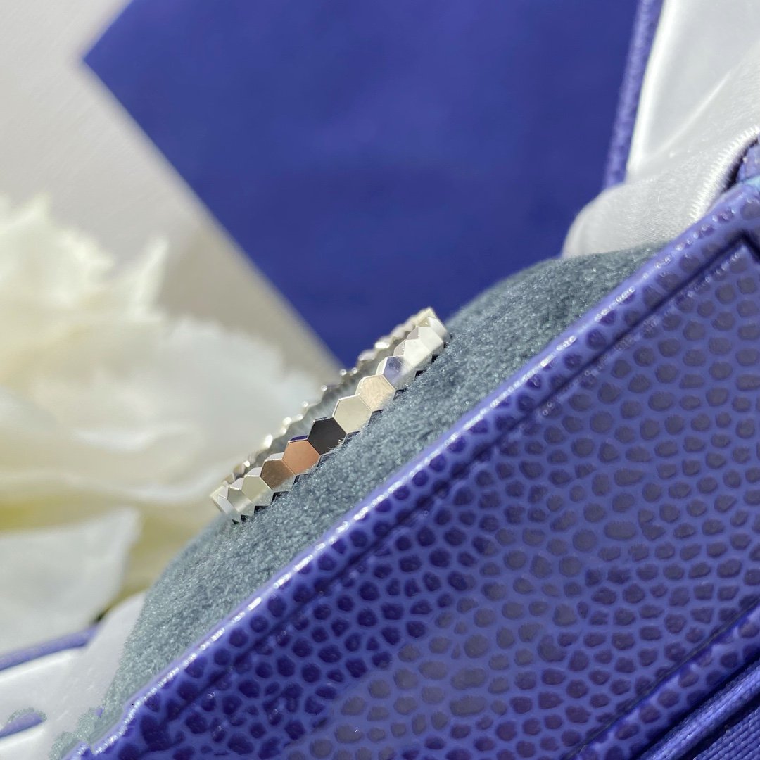 ¡®Star¡¯BEE LOVE SMALL RING