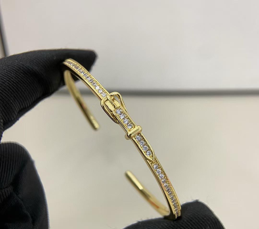 [Star] DIAMOND-ENCRUSTED BRACELET THREE COLORS