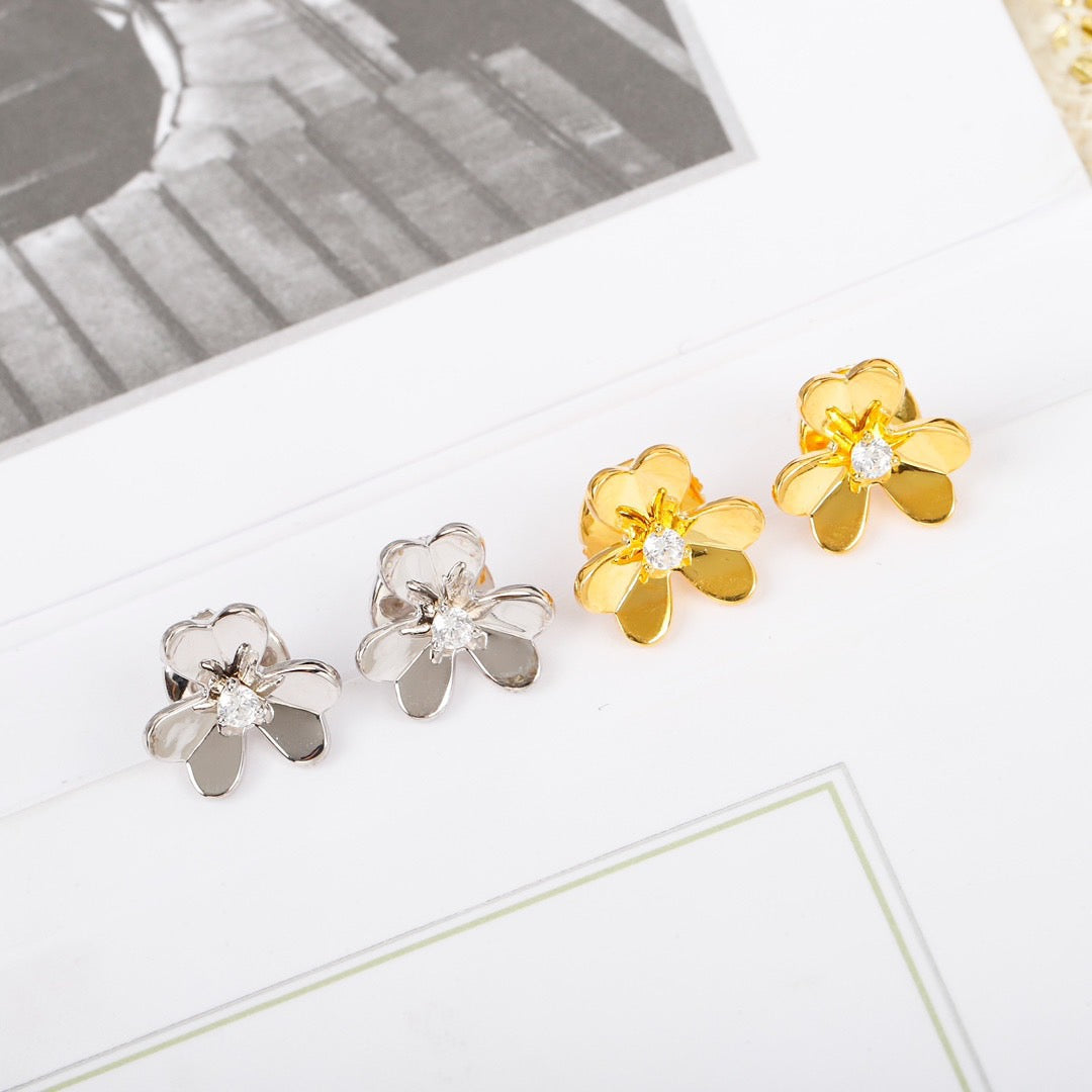 ¡®Star¡¯FRIVOLE MINI FLOWER EARRINGS
