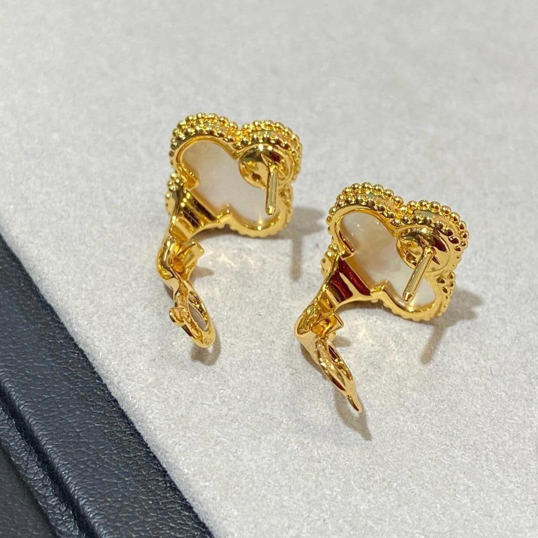 [Star] CLOVER LARGE (20mm) 1 MOTIFS WHITE MOP STUD EARRINGS