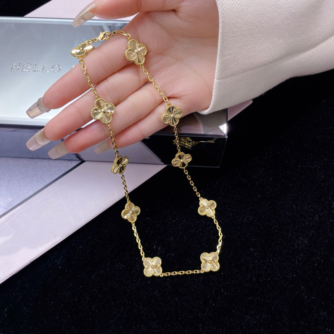 ¡®Star¡¯CLOVER 10 MOTIFS LASER NECKLACE