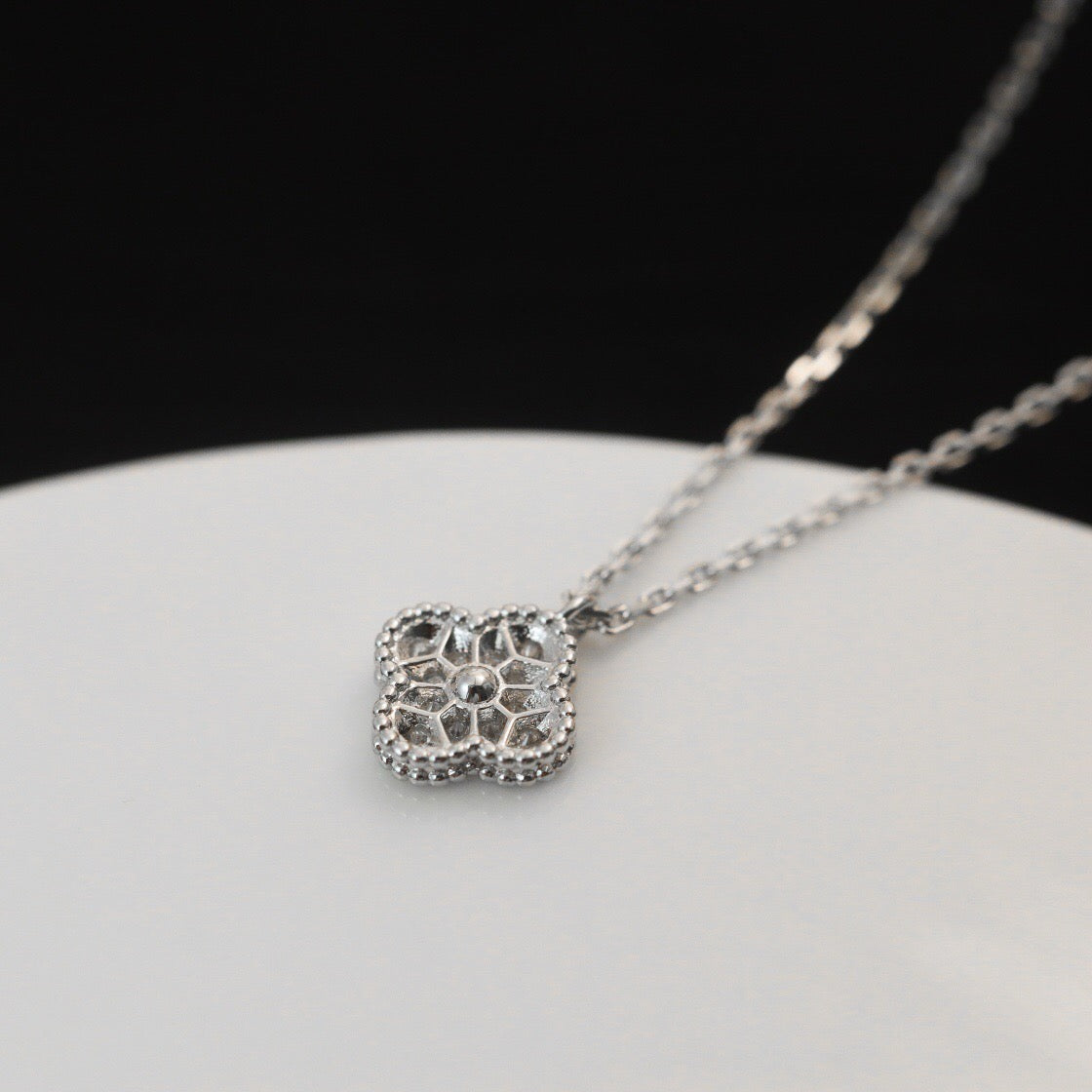 ¡®Star¡¯CLOVER MINI 9.5MM PENDANT DIAMOND NECKLACE