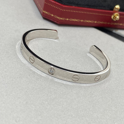 ¡®Moco¡¯LOVE BRACELET 6.1MM 1 DIAMOND OPEN CUFF