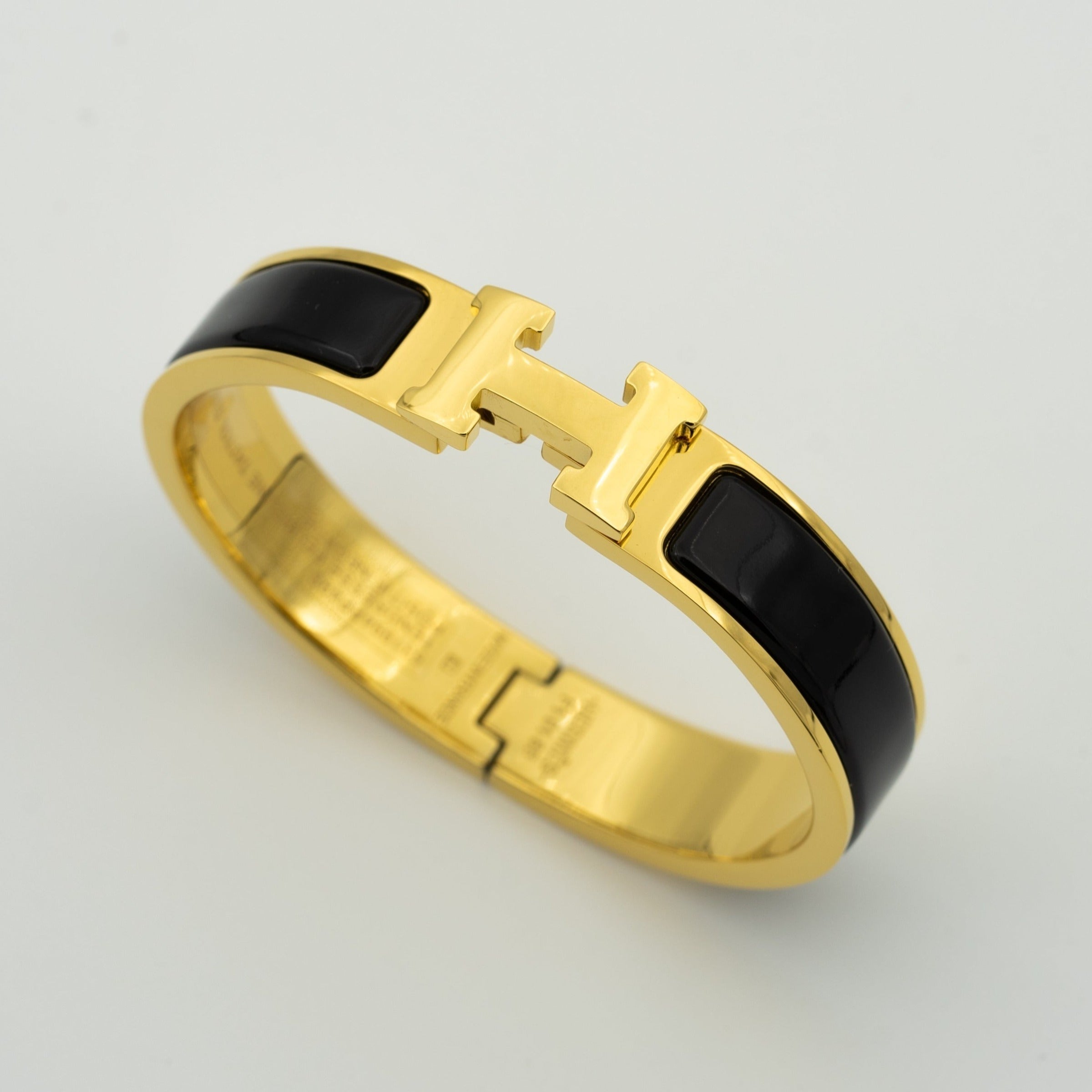 ¡®Star¡¯H BLACK BRACELET