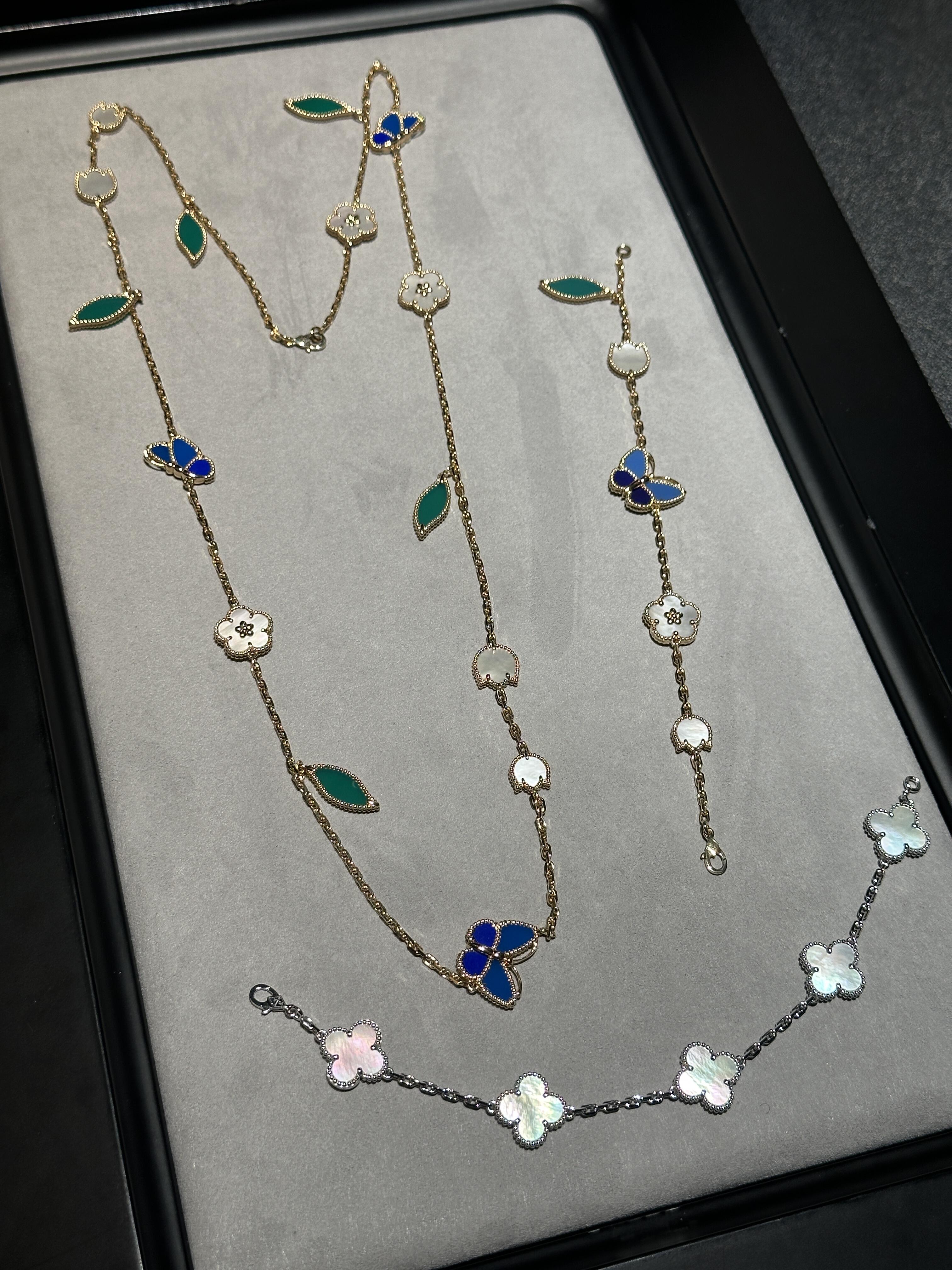 [Star] 26 NEW CLOVER 15 MOTIFS LUCKY NECKLACE