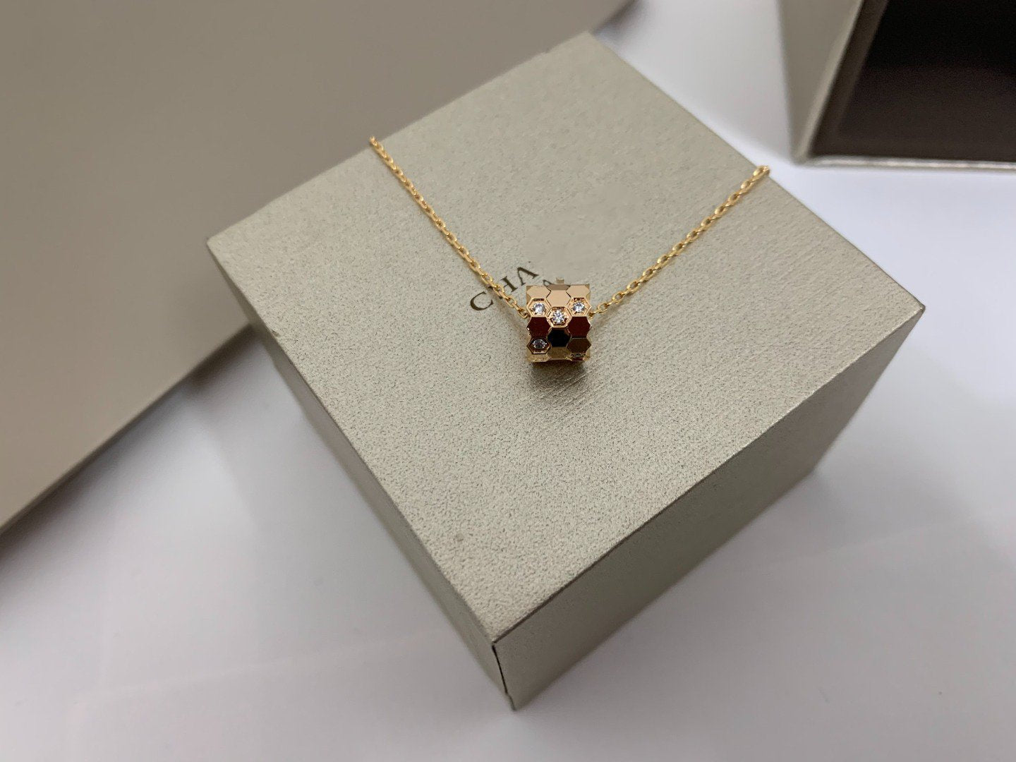 ¡®Star¡¯BEE LOVE DIAMOND NECKLACE