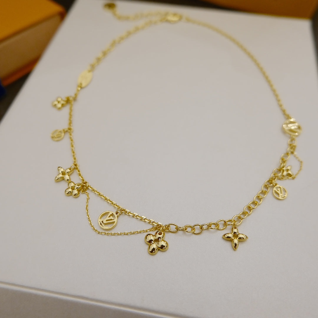 ¡®Star¡¯BLOOMING SUPPLE NECKLACE BRASS