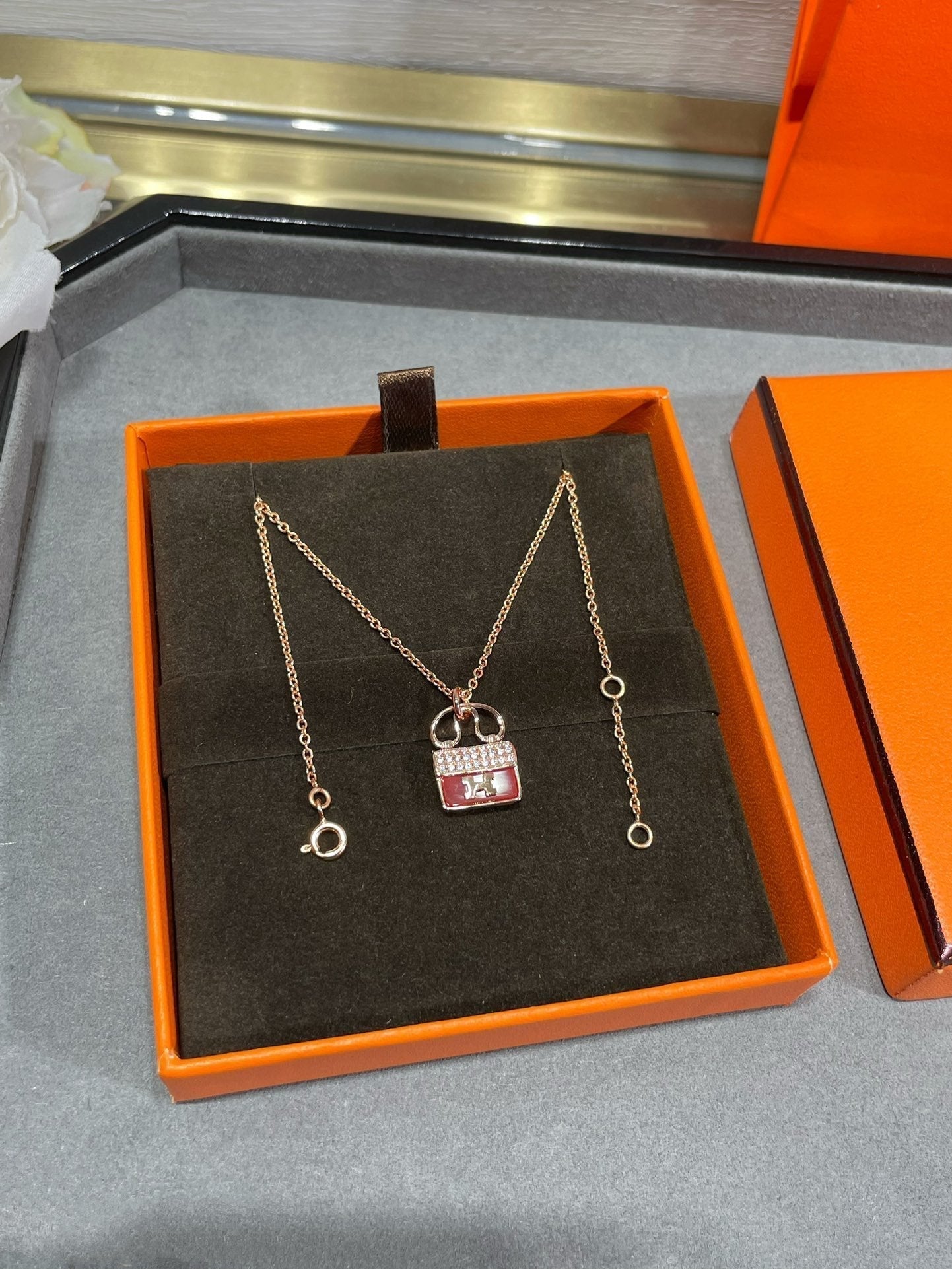 ¡®Moco¡¯H CIRCE MOISSANITE PENDANT NECKLACE GOLD