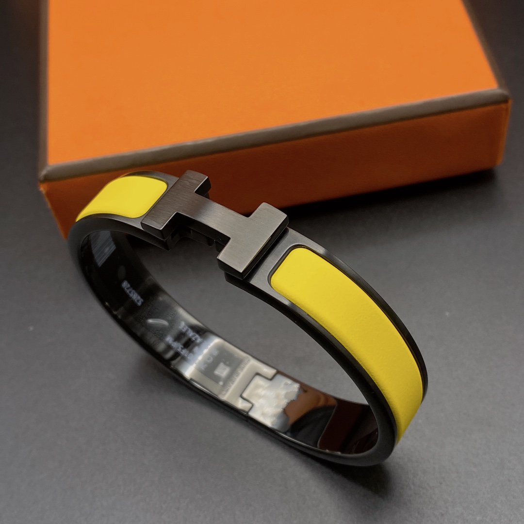 ¡®Star¡¯CLIC HM SO BLACK YELLOW BRACELET