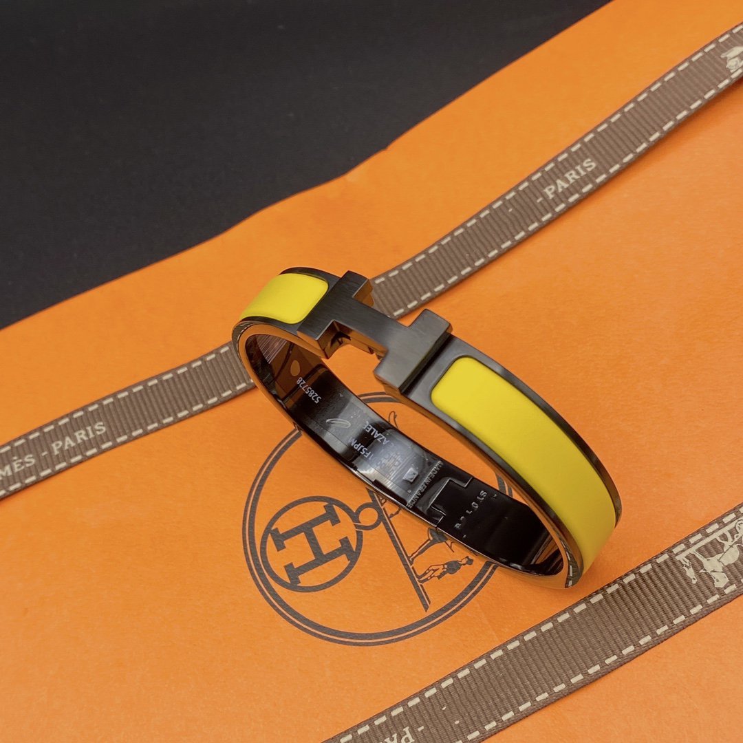 ¡®Star¡¯CLIC HM SO BLACK YELLOW BRACELET