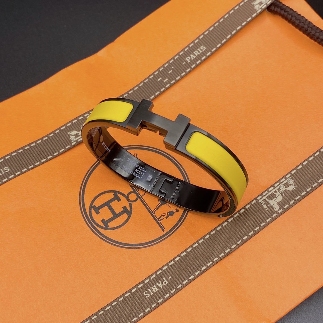 ¡®Star¡¯CLIC HM SO BLACK YELLOW BRACELET