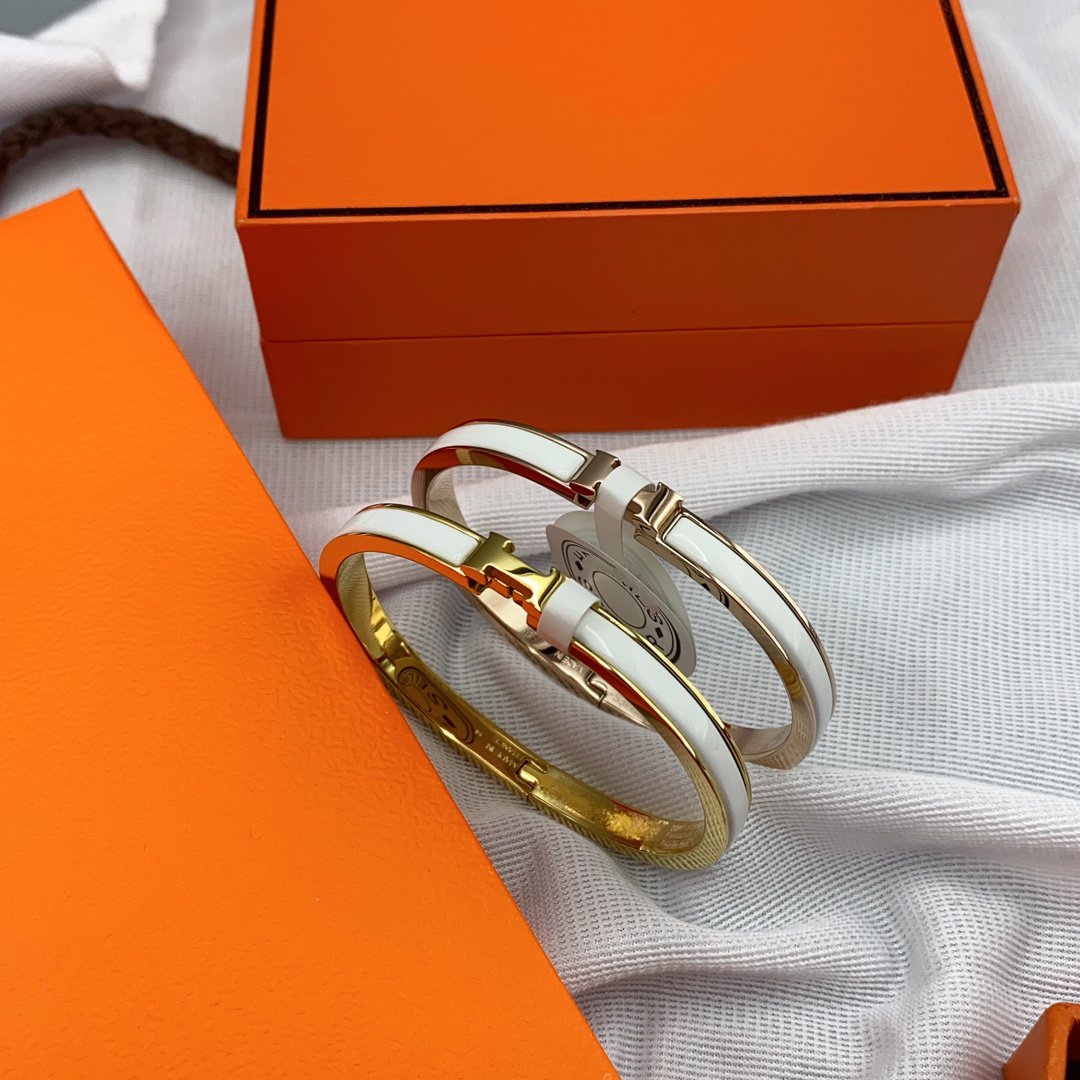 ¡®Star¡¯CLASSIC HM CLIC WHITE 8MM ENAMEL BRACELET