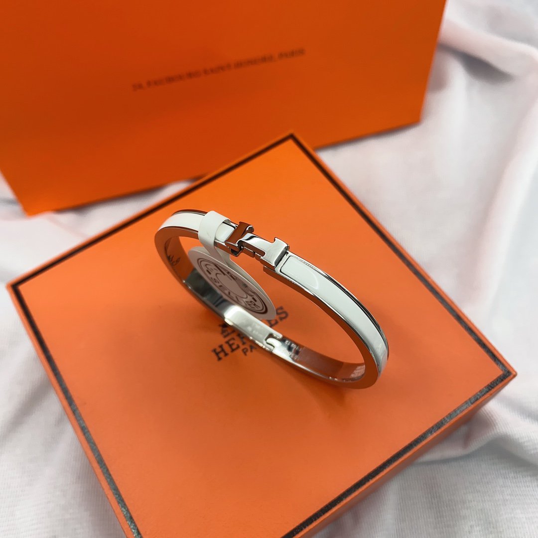 ¡®Star¡¯CLASSIC HM CLIC WHITE 8MM ENAMEL BRACELET