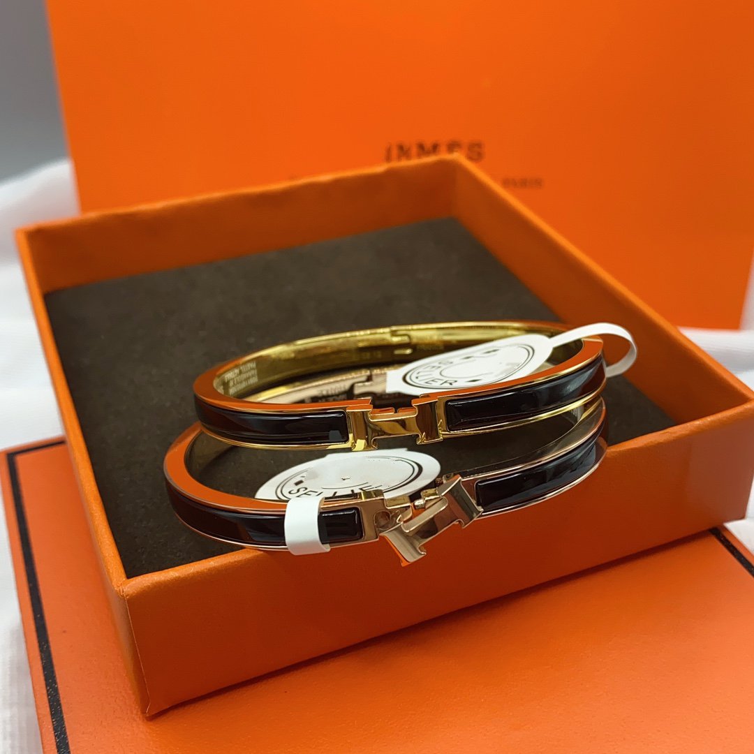 ¡®Star¡¯CLASSIC HM CLIC BLACK 8MM ENAMEL BRACELET