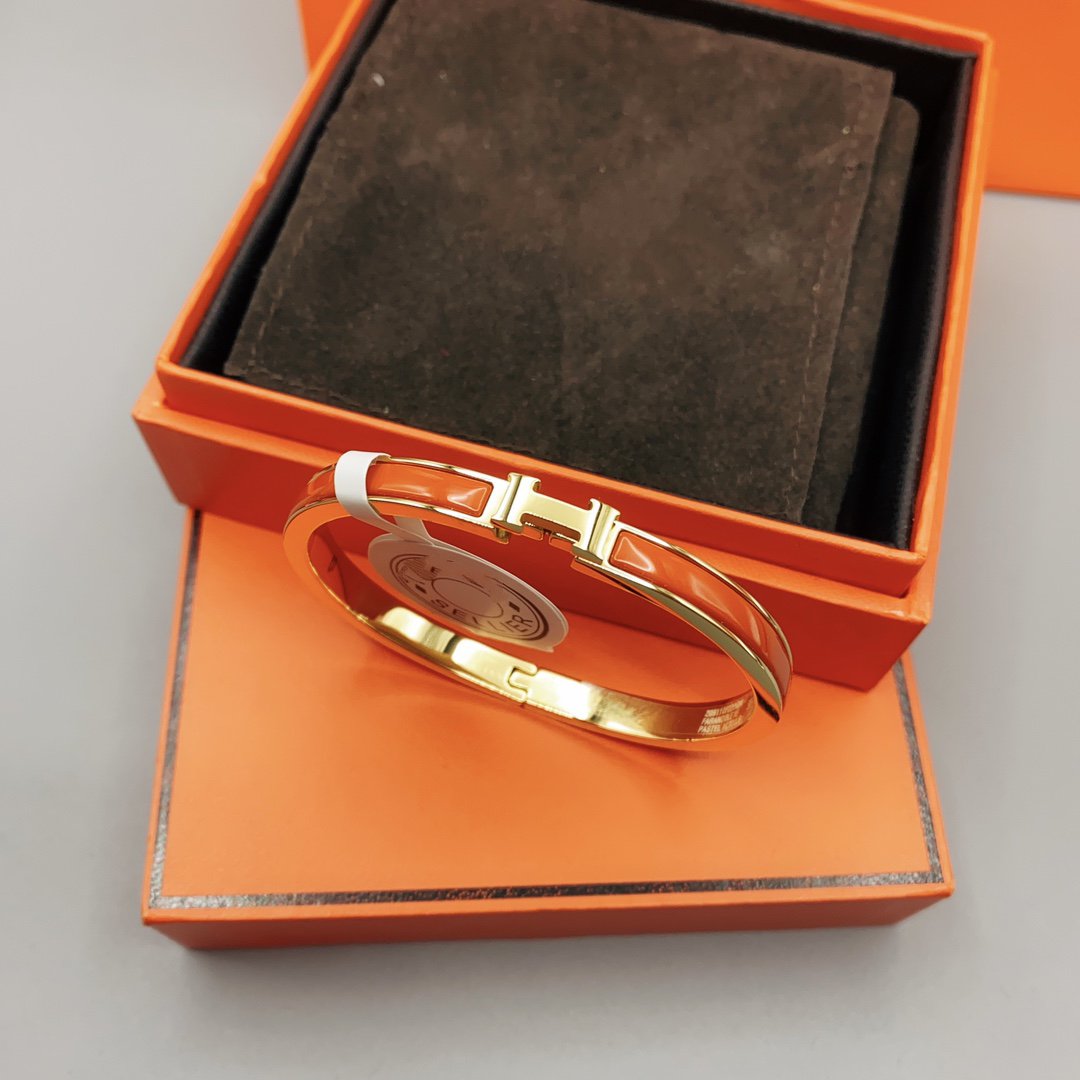 ¡®Star¡¯CLASSIC HM CLIC RED 8MM ENAMEL BRACELET