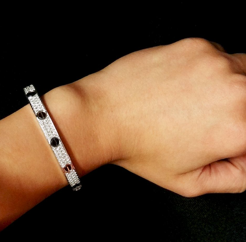 ¡®Moco¡¯LOVE BRACELET 6.1MM DIAMOND-PAVED CERAMIC